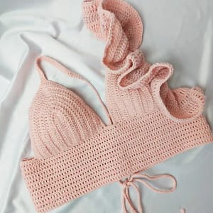 Рожевий літній топ-корсет з воланами KnitonShop