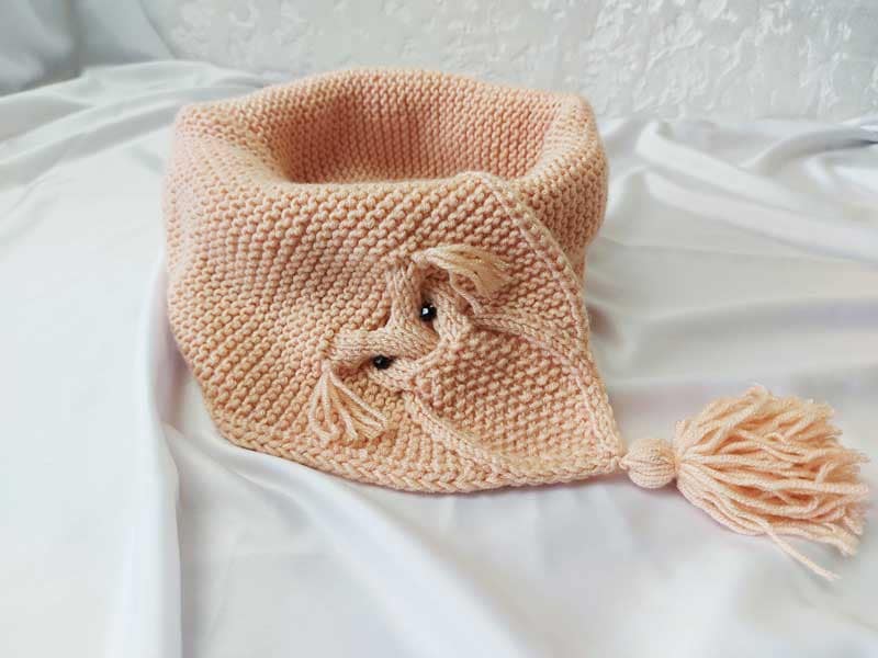 В'язаний дитячий шарф бежевого кольору з совою