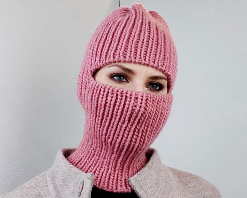 В'язана рожева балаклава ручної роботи - Зображення 4