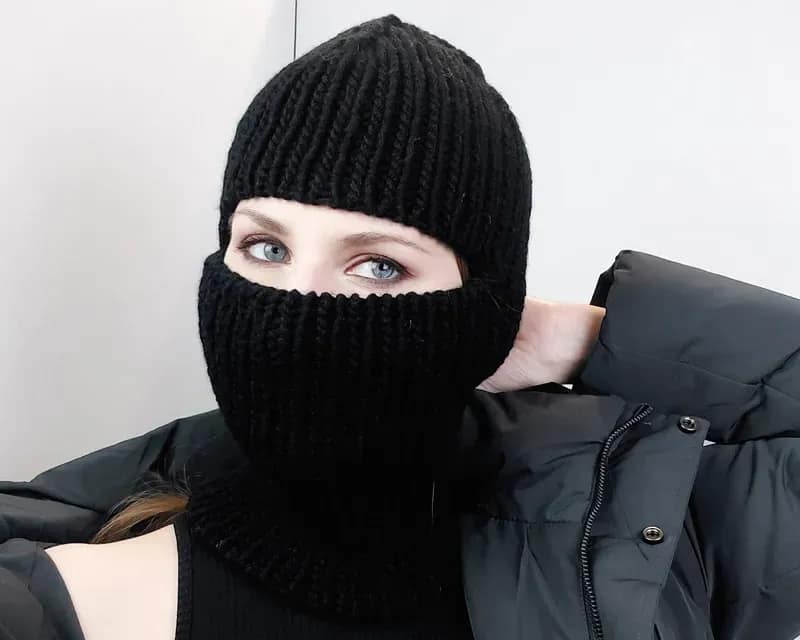 В'язана чорна балаклава унісекс
