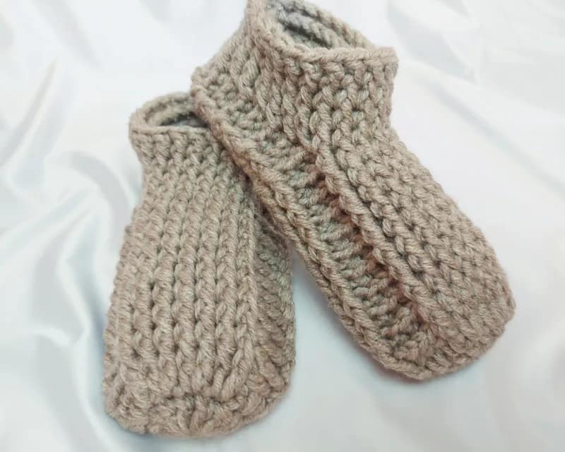 Світло коричневі теплі капці хатні KnitonShop